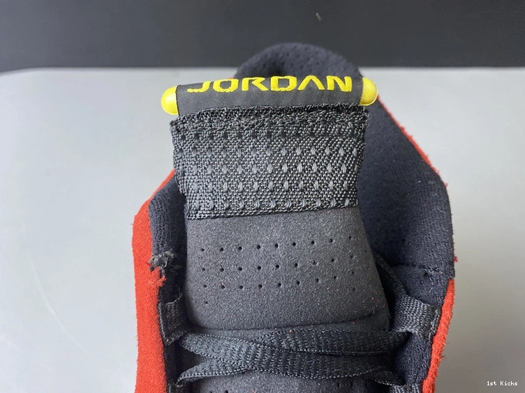 654459-670 Jordan “Ferrari” Air  14 0112